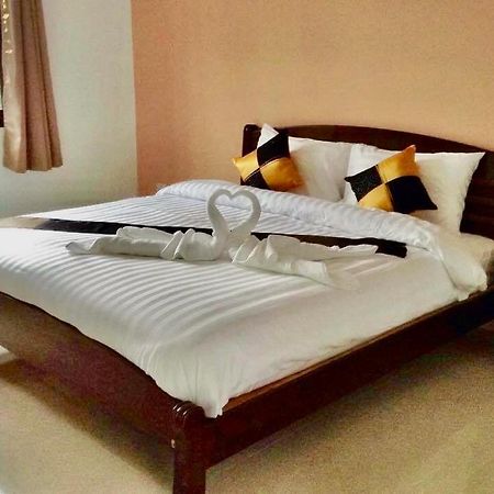מאה האד Maehaad Guesthouse מראה חיצוני תמונה
