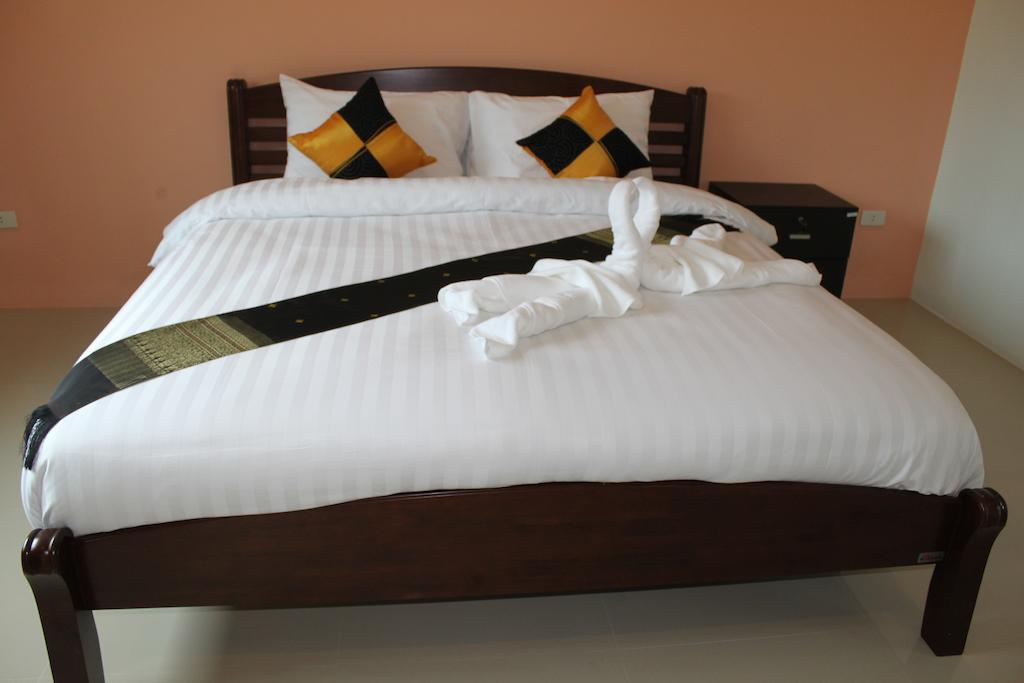 מאה האד Maehaad Guesthouse חדר תמונה